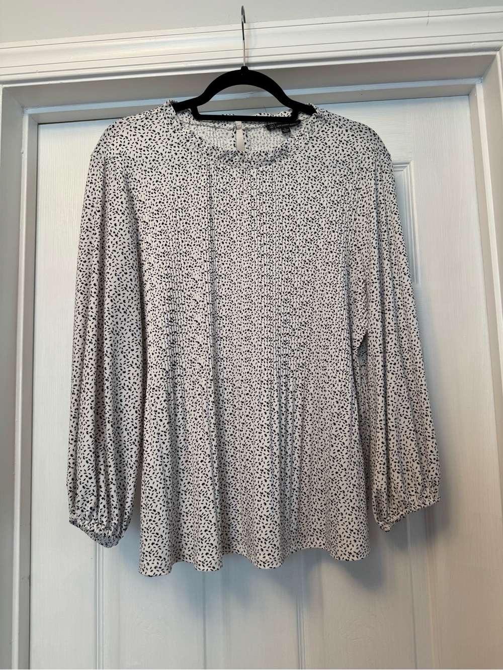 Adrianna Papell White & Black Printed Blouse Size Large